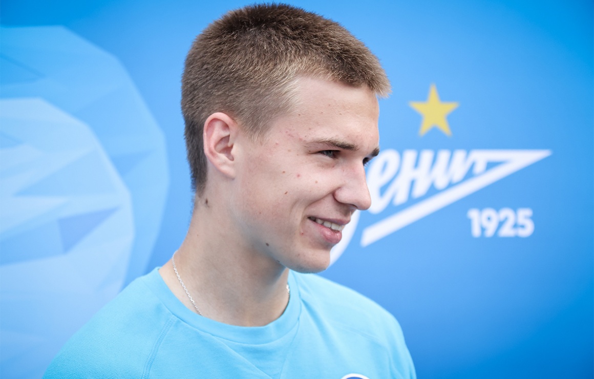 Yaroslav Mikhailov trascorrerà la stagione in prestito allo Schalke 04