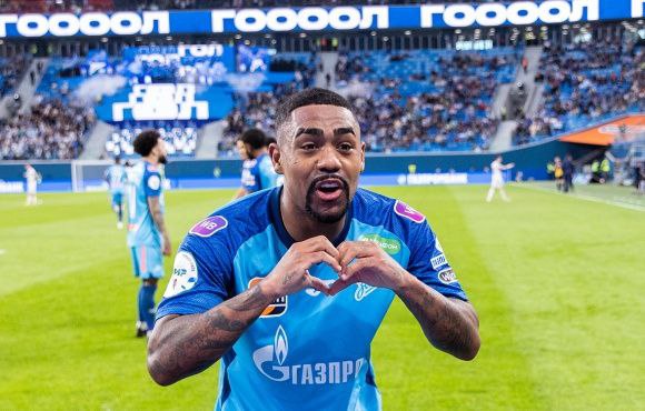 Zenit - Dinamo: la doppietta di Malcolm e il gol di Mostovoy hanno portato alla vittoria la squadra di San Pietroburgo 